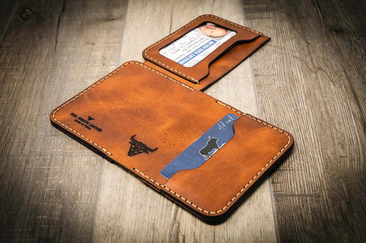 Minimalist Badge Wallet - Chestnut Brown
