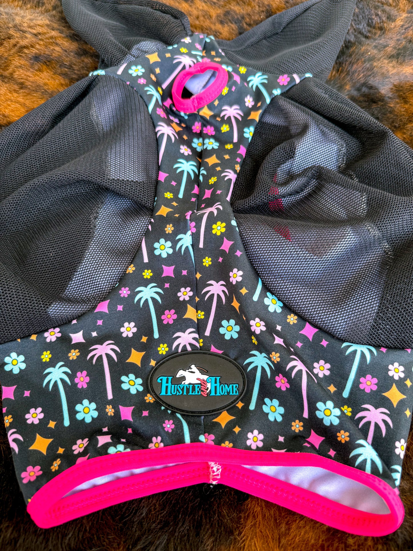 Malibu Bar-B Fly Mask