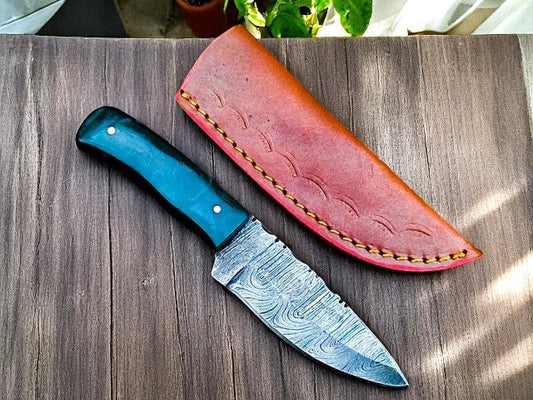 Custom Damascus Hunting Knife with Resin Handle – 8.25”