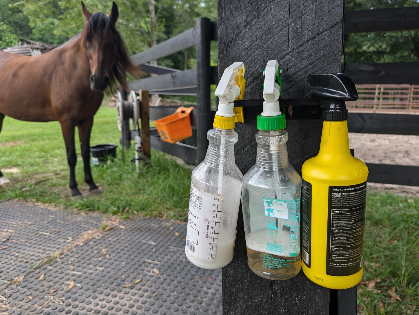 Spray Bottle Holder - Heavy Duty