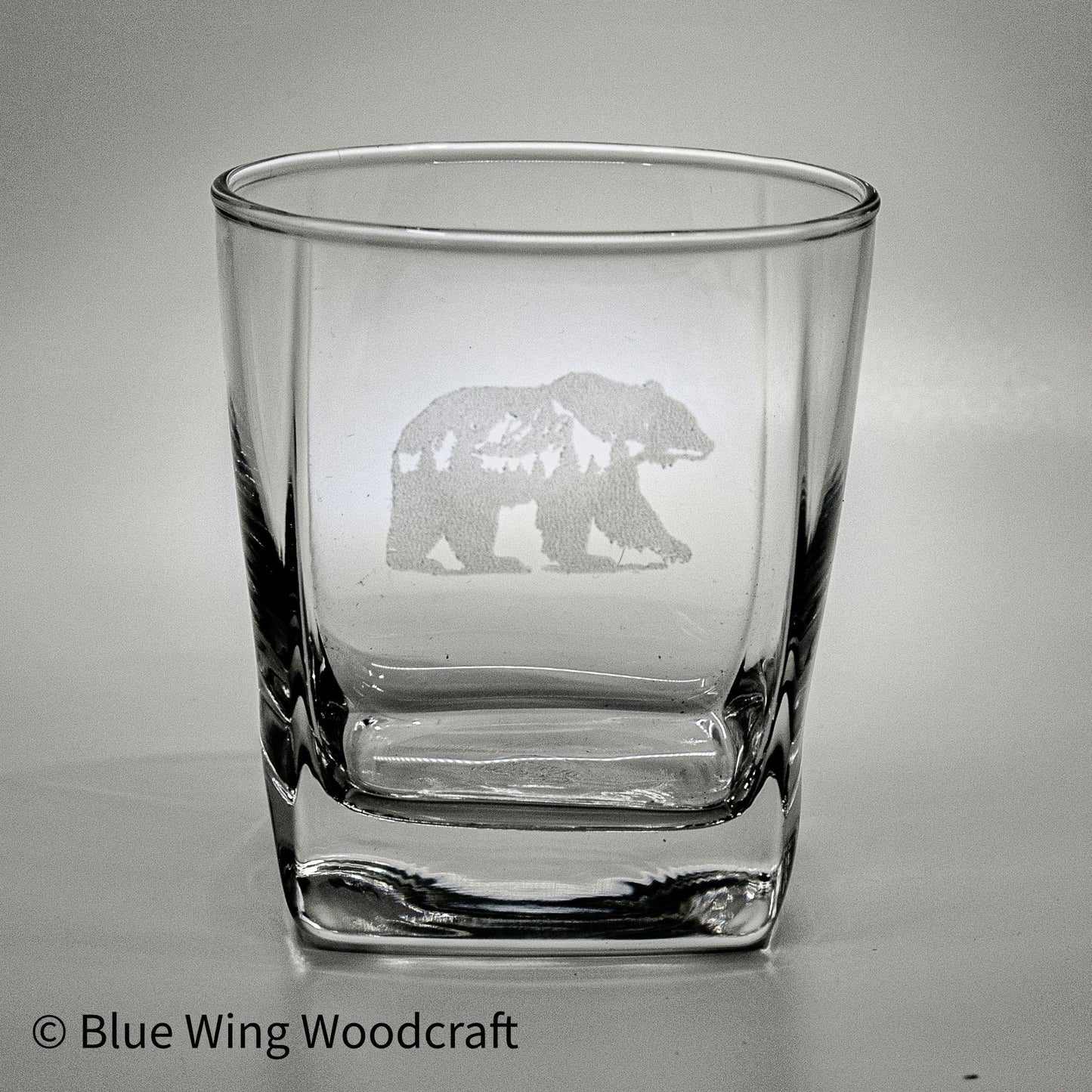 Whiskey Pig® - Square Rocks Flight with Cigar Rest