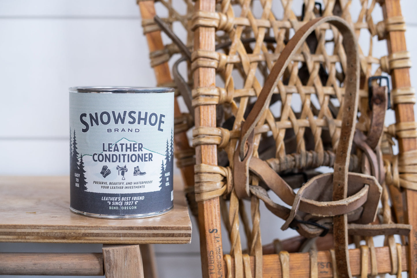 Snowshoe Leather Conditioner - Quart
