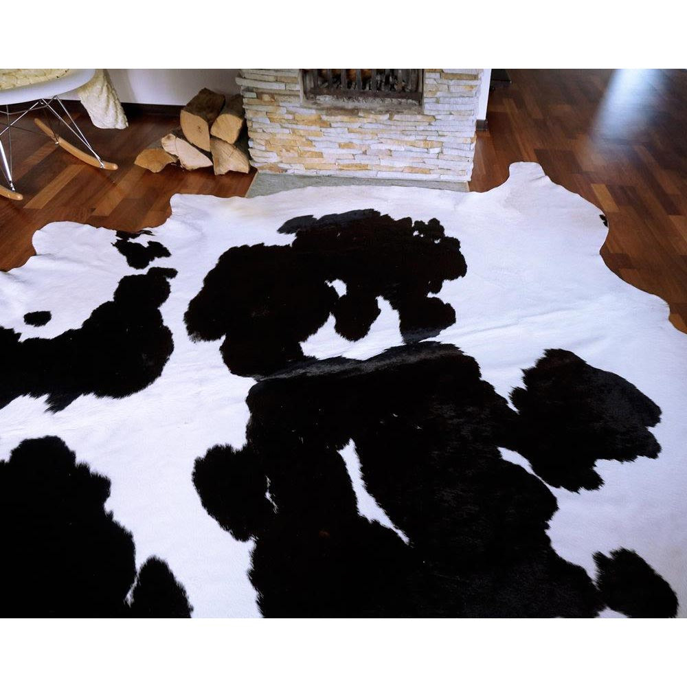 Black and White Brazilian Cowhide Rug: XXL