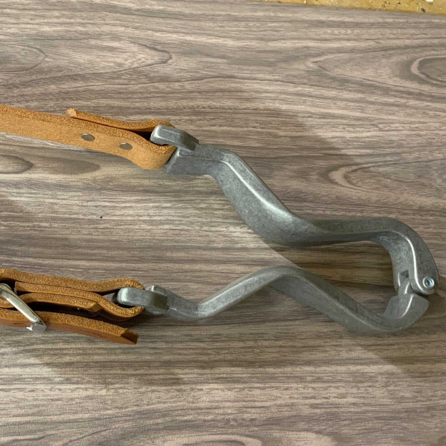 WEAVER LEATHER CRIBBING COLLAR