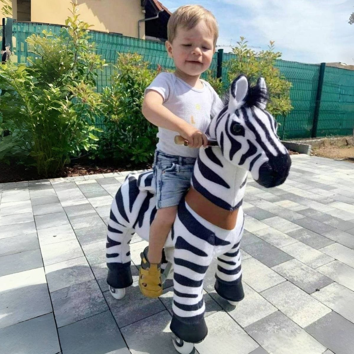 Model U® Ride-On Animal Zebra Age 4-7