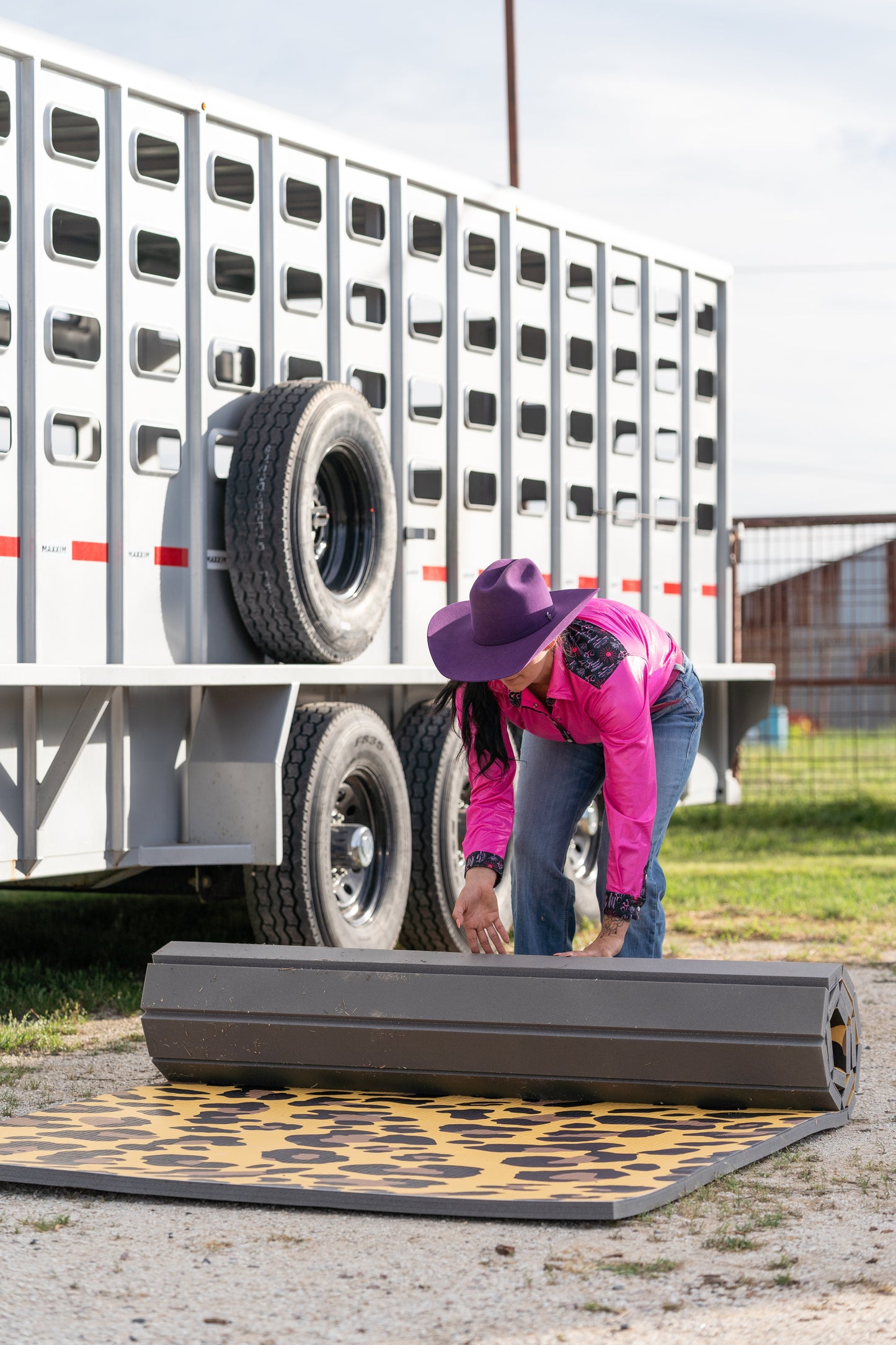 Portable Stall Mat Leopard Design 5x10