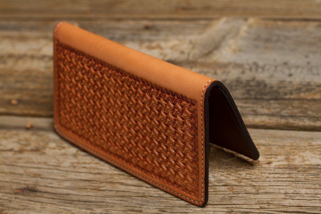 Saddle Tan Checkbook Cover Spider Tooling