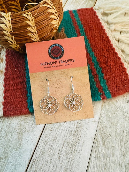 Navajo Queen Pink Conch & Sterling Silver Flower Dangle Earrings
