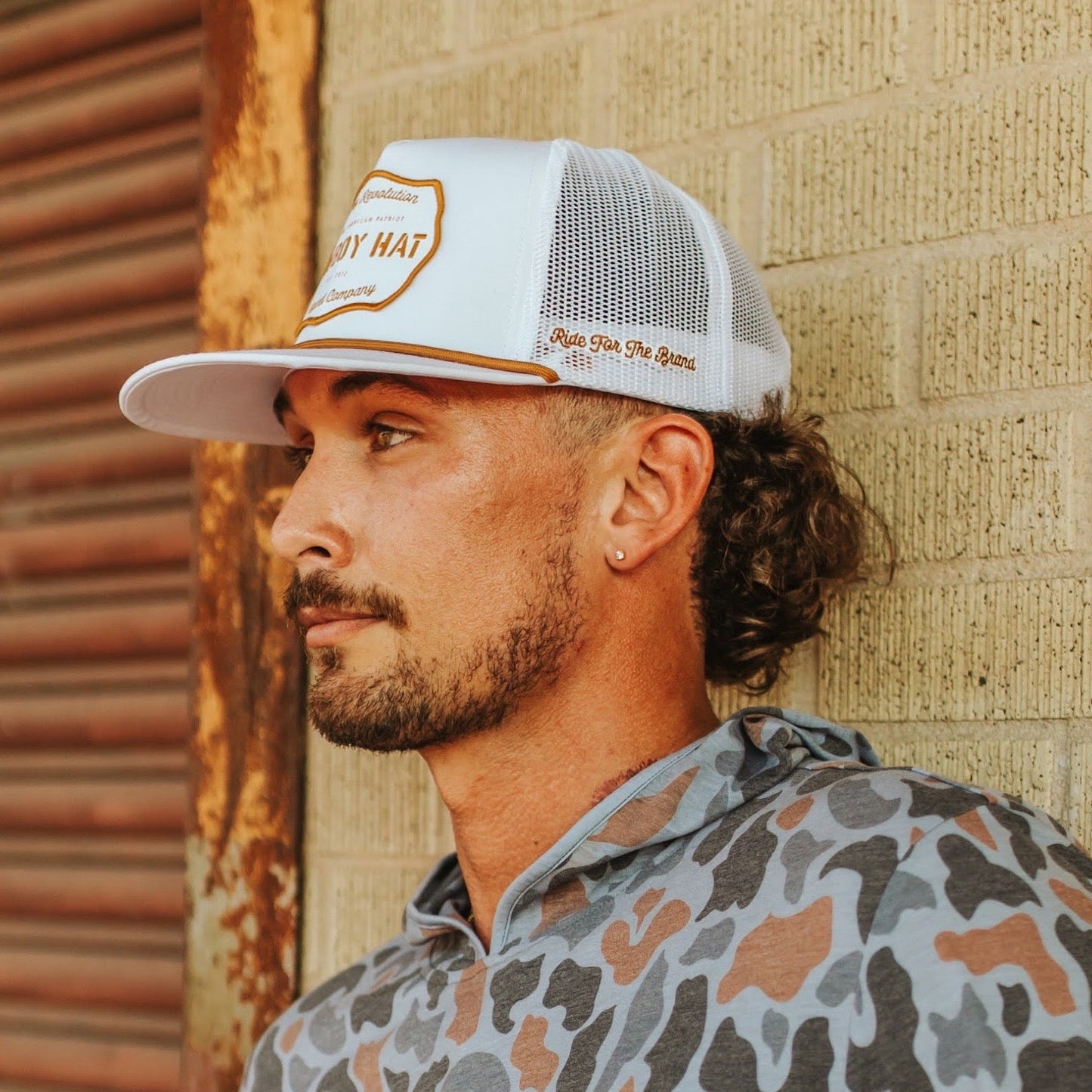 “Cowboy Hat” Patch Rope Trucker Hat - White