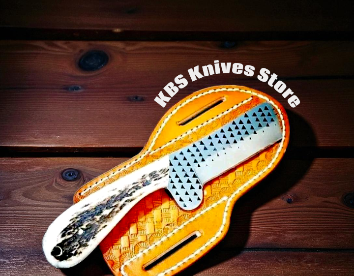 Bull Cutter Daily Carry Knife – Elk Horn with Leather Sheath