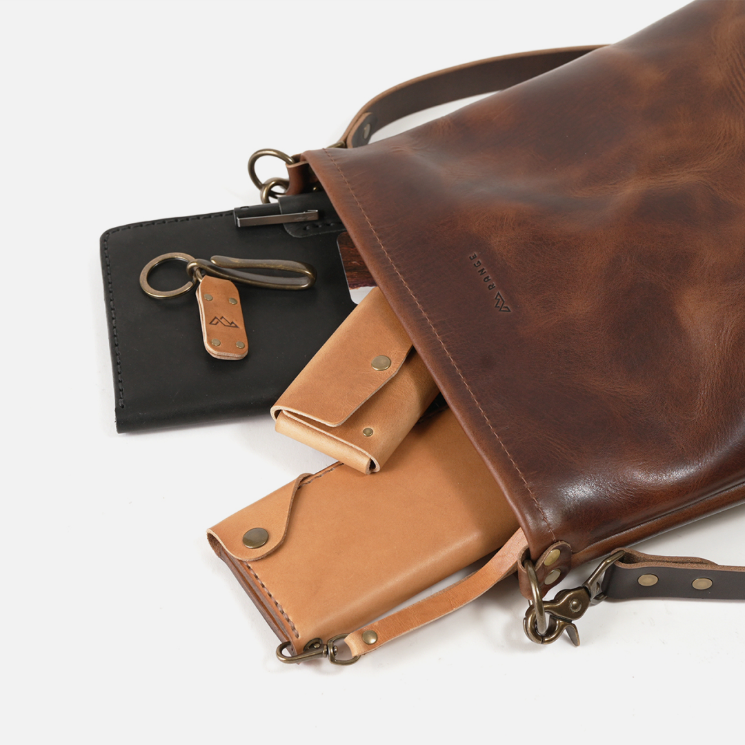 Kennedy Pocketless Crossbody