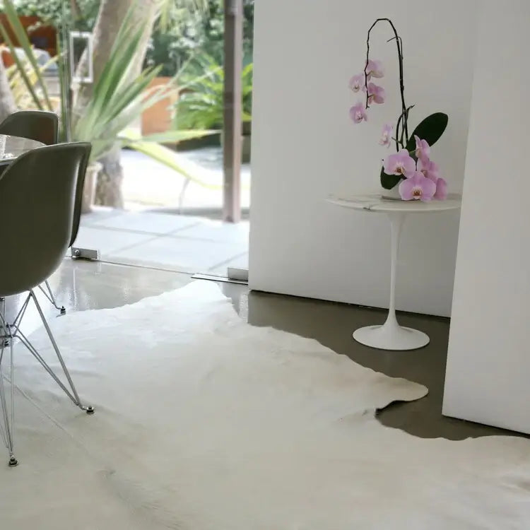 White Brazilian Cowhide Rug: XXL