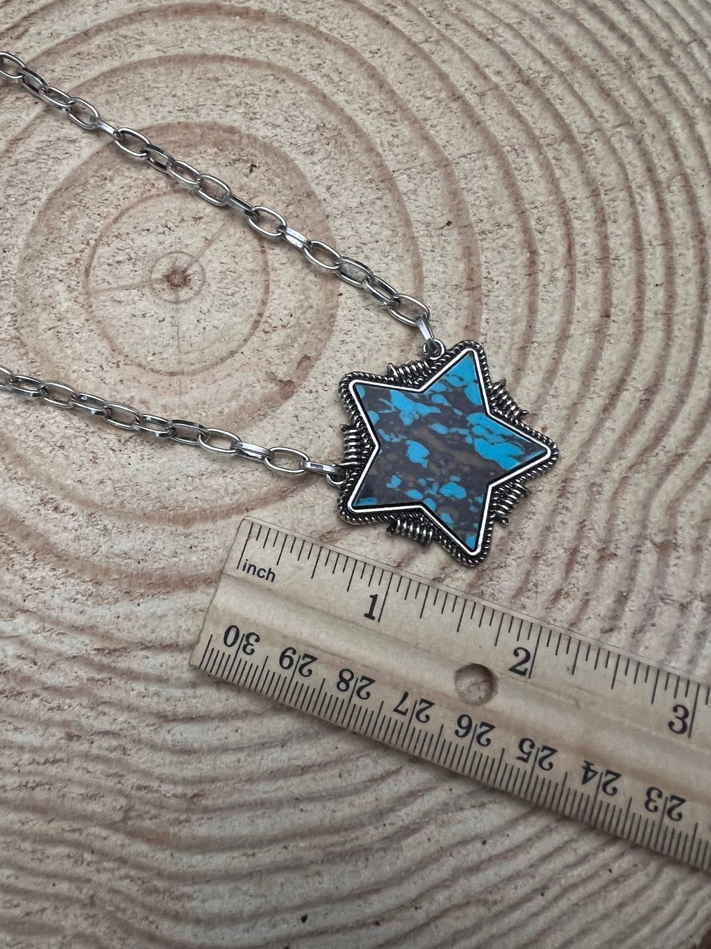 Barbed Star Shaped Faux Turquoise Pendant Necklace - 18 inch + 3