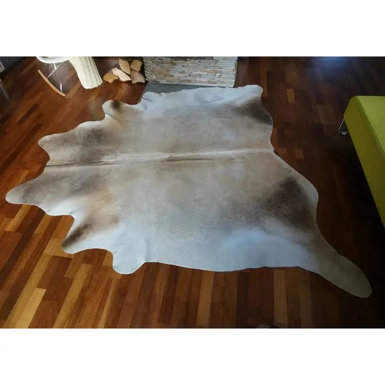 Grey Palomino Brazilian Cowhide Rug: LARGE